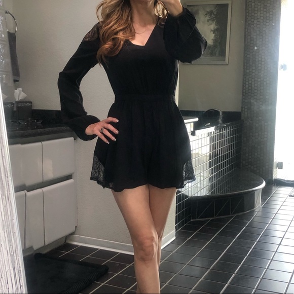 Romper - Picture 2 of 7